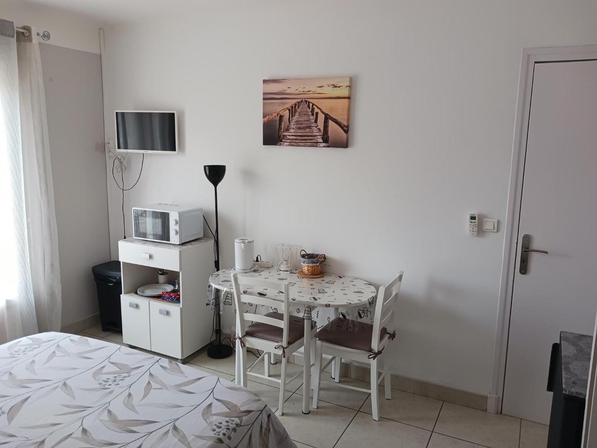 ペルピニャンChambre Privee Climatisee Chez Particulier, Wifiアパートメント エクステリア 写真